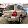 Image 14 : PARKSVILLE - 2003 TOYOTA HIGHLANDER BROWN 379733 KMS - B126596