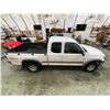 Image 13 : PARKSVILLE - 2000 TOYOTA TUNDRA WHITE 215788 MILES - B034102