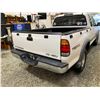 Image 15 : PARKSVILLE - 2000 TOYOTA TUNDRA WHITE 215788 MILES - B034102