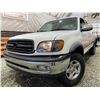 Image 1 : PARKSVILLE - 2000 TOYOTA TUNDRA WHITE 215788 MILES - B034102