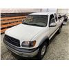 Image 4 : PARKSVILLE - 2000 TOYOTA TUNDRA WHITE 215788 MILES - B034102