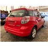 Image 14 : PARKSVILLE - 2005 TOYOTA COROLLA MATRIX RED 299999 TMU - D848086