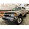 Image 1 : PARKSVILLE - 2002 TOYOTA 4RUNNER GOLD 410978 KMS - B065379