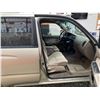 Image 36 : PARKSVILLE - 2002 TOYOTA 4RUNNER GOLD 410978 KMS - B065379