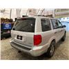 Image 15 : PARKSVILLE - 2003 HONDA PILOT SILVER 375972 KMS - P002179