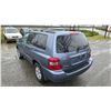 Image 14 : DUNCAN - 2005 TOYOTA HIGHLANDER BLUE "NO RESERVE" 107736 KMS - D086233A