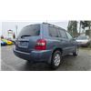 Image 9 : DUNCAN - 2005 TOYOTA HIGHLANDER BLUE "NO RESERVE" 107736 KMS - D086233A