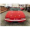 Image 6 : PARKSVILLE - 1989 BUICK REATTA RED 167788 TMU "NO RESERVE" - D902744