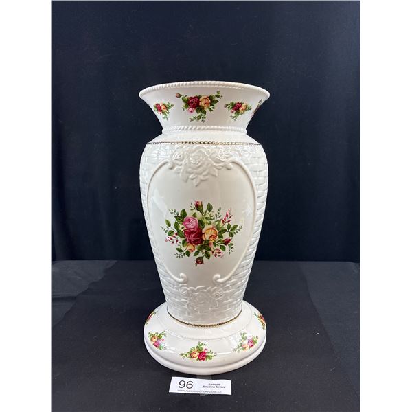 Royal Albert Old Country Roses - 14" Basketweave Vase