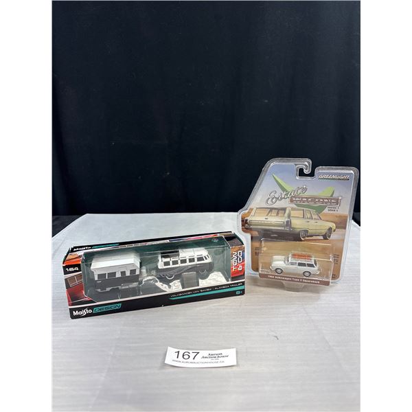 1:54 Scale Maisto Diecast Van and Trailer + Greenlight Diecast Car in Original Packaging