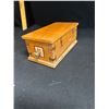Image 4 : Vintage Reuge Swiss Music Box w/ Vintage Jewelry
