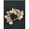 Image 3 : Vintage Lucite Dangling Charms Bracelet