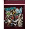 Image 2 : Vintage Memory Jewelry Box w/ Musik - "You Light Up My Life" Working w/ Jewelry Contents