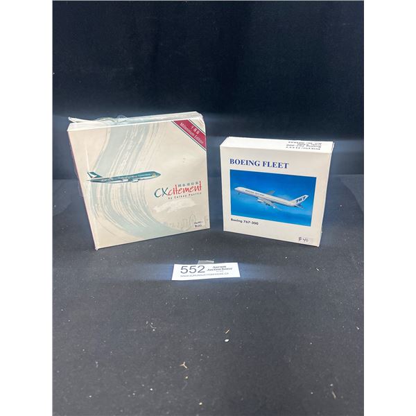 2 Diecast Planes in Box Café Pacifc and Bowing Fleet