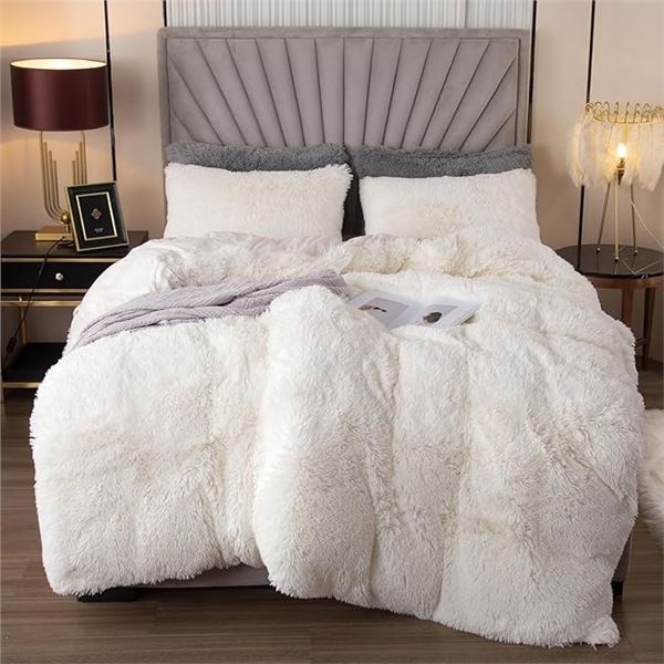 Emme 3PC Queen Size White Plush Shaggy Duvet Cover Set - Luxury Fuzzy Faux Fur Duvet Cover - New!