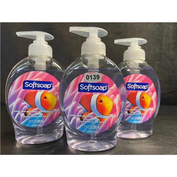 Lot of 3 Softsoap Liquid Hand Soap (221ml) Washes Away Bacteria - New