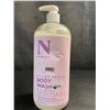 Image 1 : Dr.Natural Plant-Based Body Wash (946ml) Calming Lavender Oil - New
