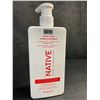 Image 1 : NATIVE Candy Cane Moisturizing Shampoo (487ml) - New