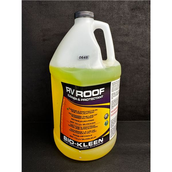 RV Roof Cleaner and Protectant Bio Kleen High Performance - New