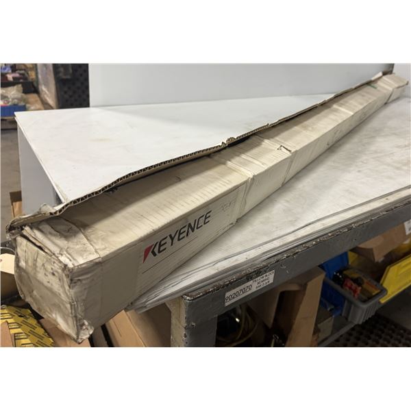 Keyence Light Bar Set #GL-R88H-T/GLR88H-T