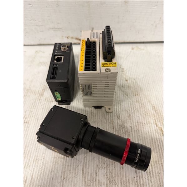 Lot of Keyence Items