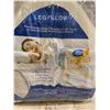 Image 2 : Leg Pillow