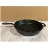 Image 3 : Lodge Cast Iron Pan 10" Round Ribbed