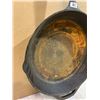 Image 5 : Lodge Cast Iron Pan 12" Round
