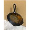 Image 6 : Lodge Cast Iron Pan 12" Round