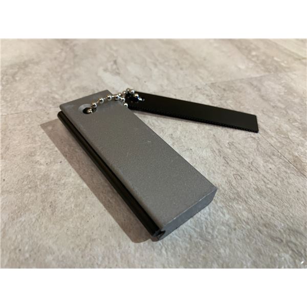 Magnesium Block Fire Starter With Flint And Striker