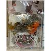 Image 2 : Cat Themed Party Favor Set for Kids - Bracelets - Tattoos - Stickers etc