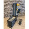 Image 11 : Mastercraft Belt & Disc Sander Bench Top Combo