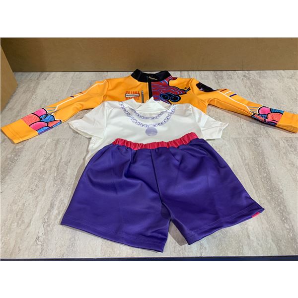 Rrrrrrumi Kids Clothing Set - Size 120 - 5 to 6 Years