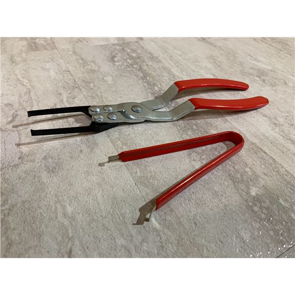 Rotary Puller Pliers - Relay & Fuse Remover Tool