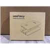 Image 1 : WeeFancy 10,000 mAh Power Bank with Chords