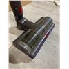 Image 2 : Dyson V10 Animal Cordless Vacuum w/ Charger