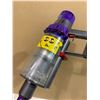 Image 5 : Dyson V10 Animal Cordless Vacuum w/ Charger