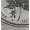 Image 2 : 1 OZ 2018 CANADIAN MAPLE LEAF BIG FOOT PRIVY