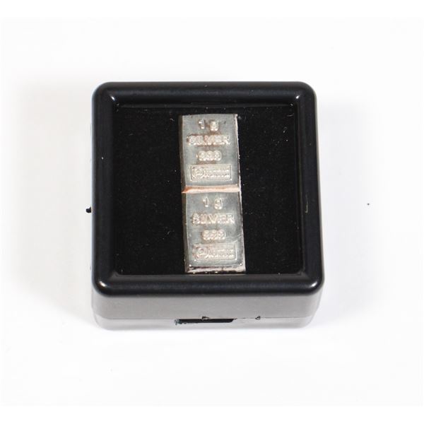 2 1 GRAM SILVER BARS IN GEMSTONE DISPLAY BOX