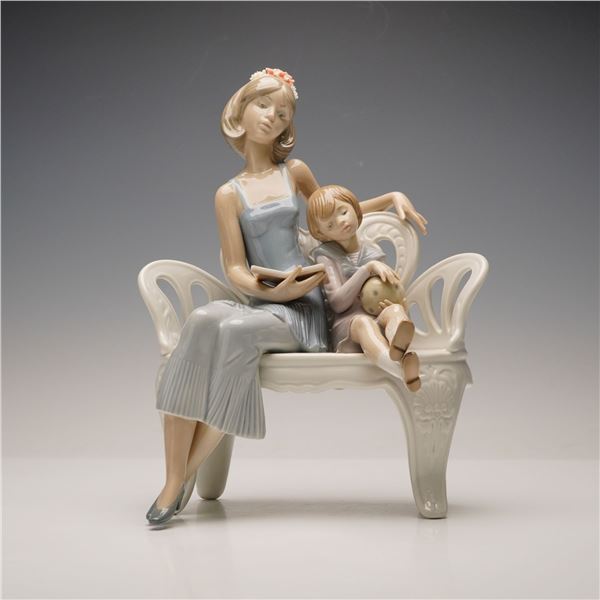 Lladro Figurine 5721 Once Upon a Time