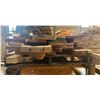 Image 1 : Pallet Mix Size & Species - Mostly Mahogany & Rift White Oak