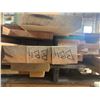 Image 3 : Pallet Mix Size & Species - Mostly Mahogany & Rift White Oak