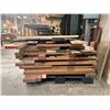 Image 2 : Pallet Mix Size & Species - Mostly Mahogany & Rift White Oak