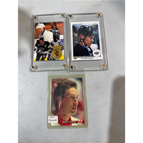 Wayne Gretzky hockey cards