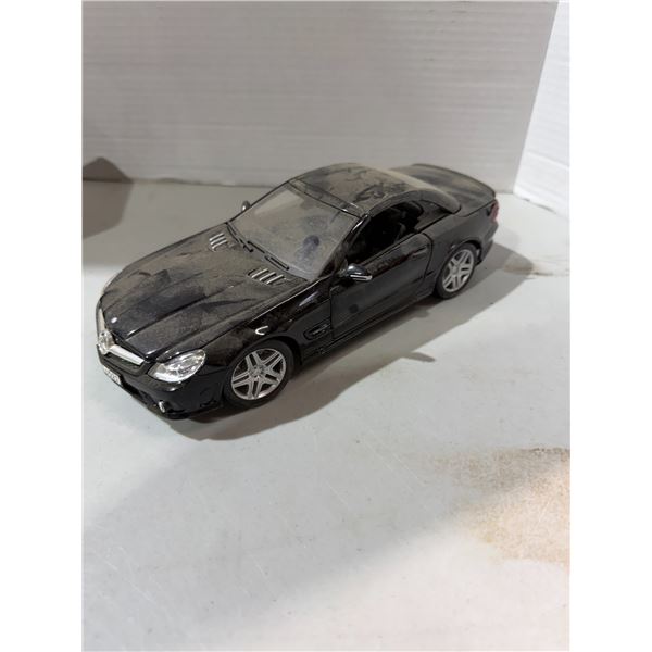 Mercedes-Benz SL65 AMG 1/18 scale