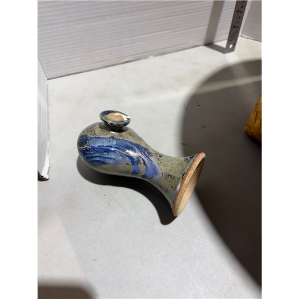 Pottery oil lamp