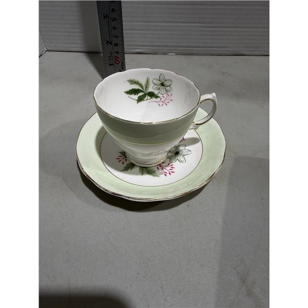 COLCLOUGH cup and saucer