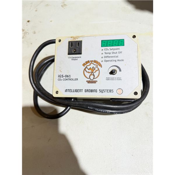 CO2 controller