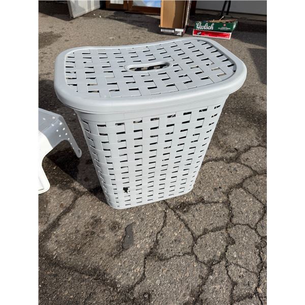 Laundry basket
