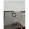 Image 2 : First aid kit